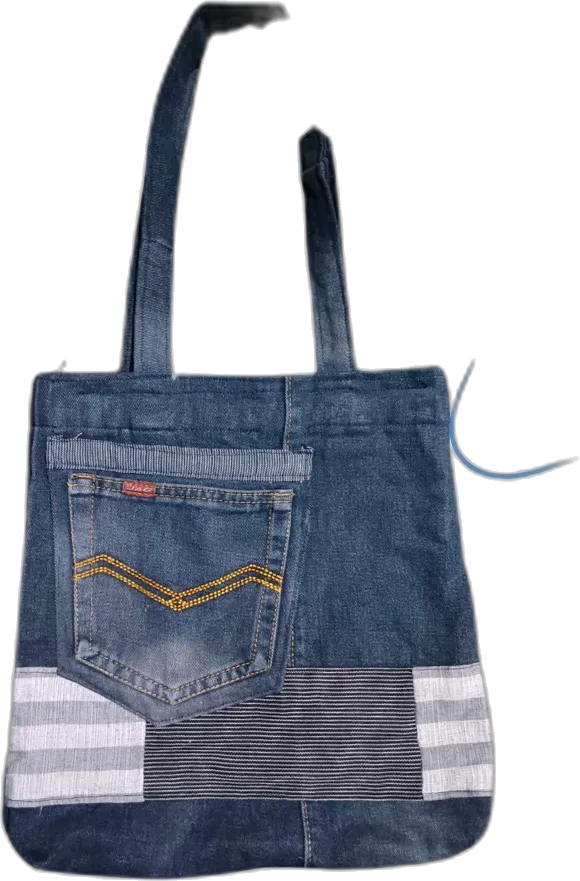 Upcycled denim bag by Vero